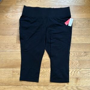Livi Active black athletic leggings